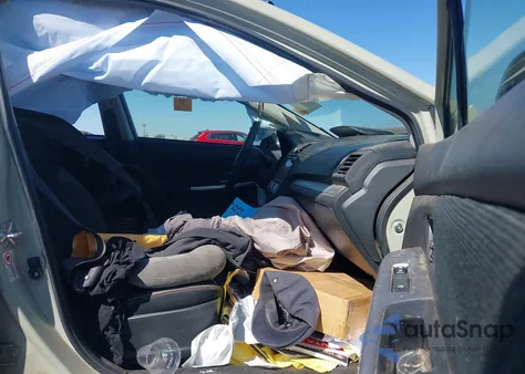 2016 Subaru Crosstrek 2.0I Premium z USA, uszkodzony, nr VIN JF2GPADC9G8271432